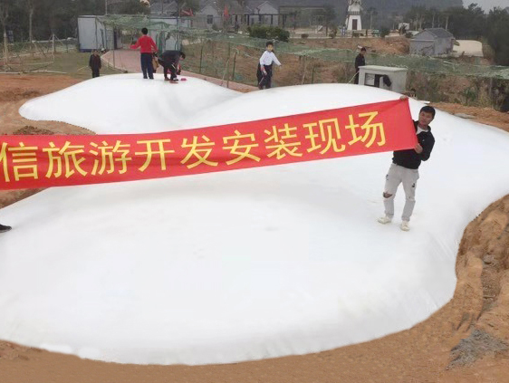 福建泉州三球蹦蹦云