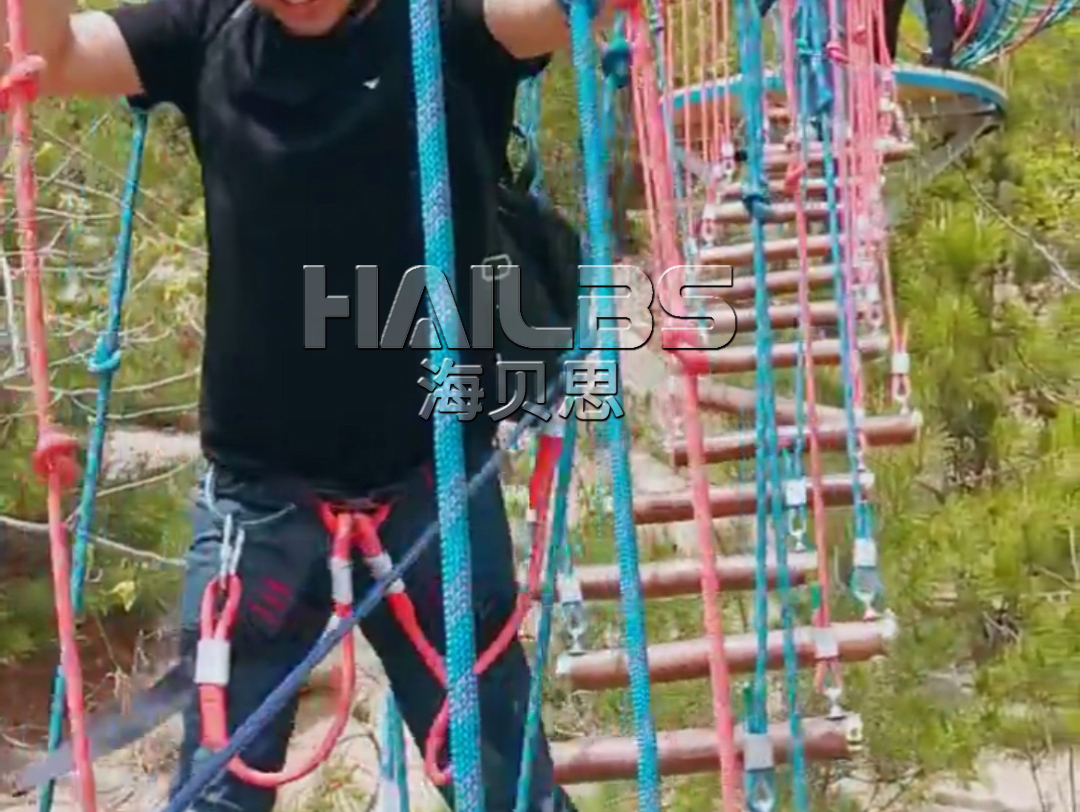丛林穿越
