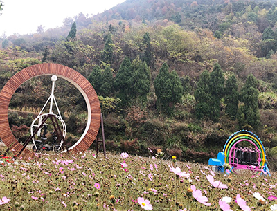 浙江台州南坪旅游景区太空飞环，360°旋转单车